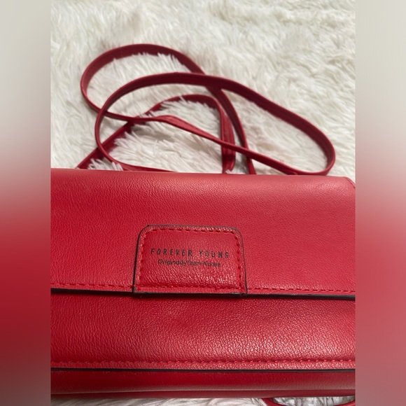 Forever Young Wallet Craoss Body Purse Red - Picture 2 of 10